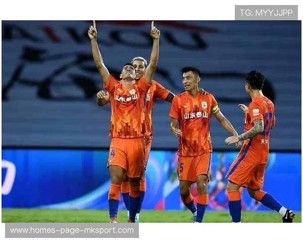 成都蓉城反击时机选择出色，一次推进震撼全场